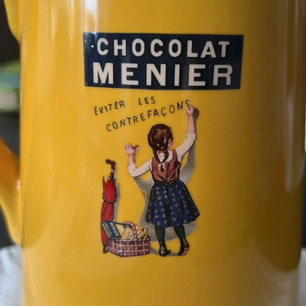 Pitcher Chocolat Menier 7 1/2” French porcelain - Picture 4 of 6